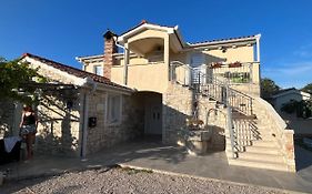 Apartman Lorena